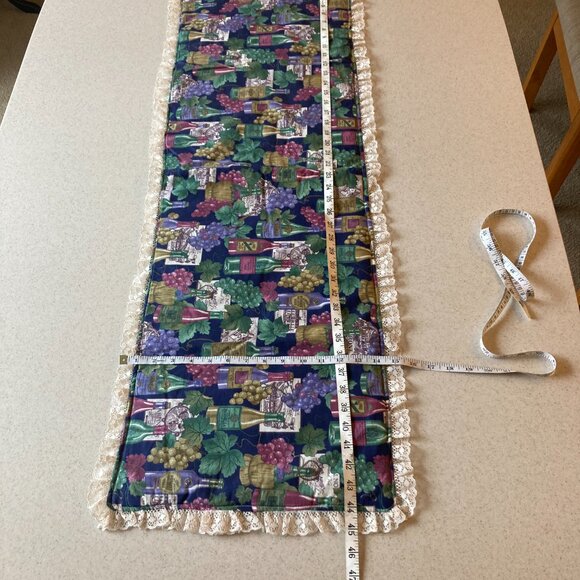 Buffet Scarf Table Runner Reversible Patterns Wine Bottles, Grapes & Leaves - Picture 15 of 16
